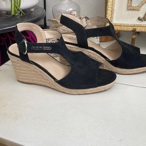 Suede wedges